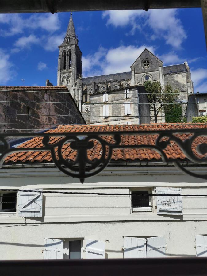 Maisondeville_Le_Cent_Un Angoulême Exteriör bild